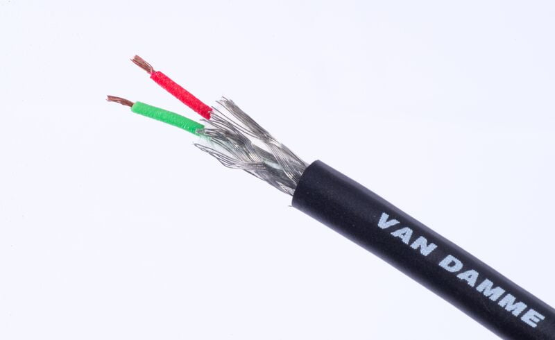 Van Damme Tour Grade Classic XKE pro-patch cable (164', Black)